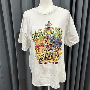 Paradise Graphic Tee